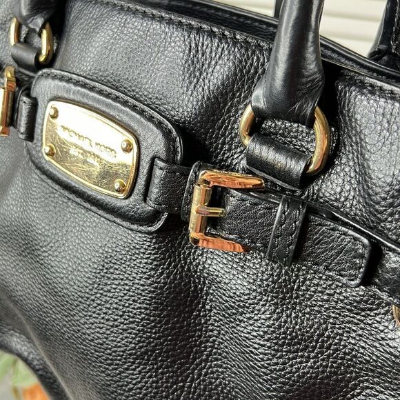 Black Leather Michael Kors Hamilton Jewel East West Tote - Picture 17 of 17